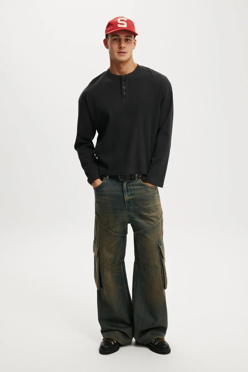 Cotton On RELAXED FIT TEXTURED HENLEY LONG SLEEVE T-SHIRT